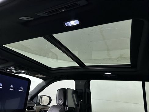New 2026 GMC Yukon XL Denali Ultimate image 19