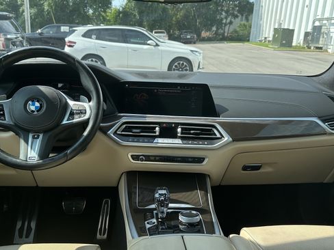 Used 2022 BMW X5 M50i w/ Executive Package AWD/4WD image 28