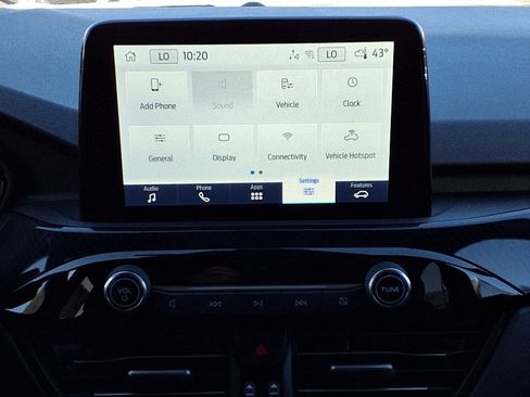 New 2025 Ford Escape ST-Line w/ Equipment Group 301A image 9