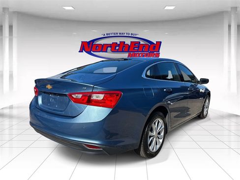 Used 2024 Chevrolet Malibu LT image 3