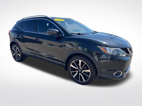 Used 2018 Nissan Rogue Sport SL w/ SL Premium Package FWD image 7