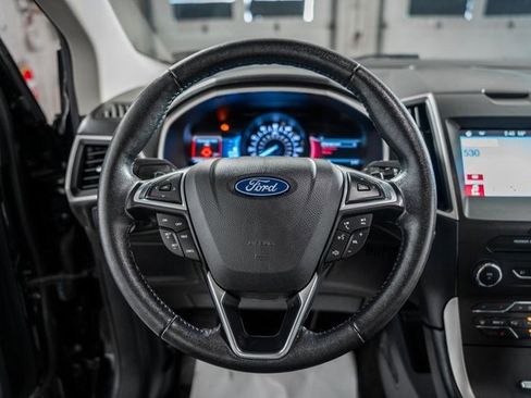 Used 2018 Ford Edge SEL w/ Equipment Group 201A image 31