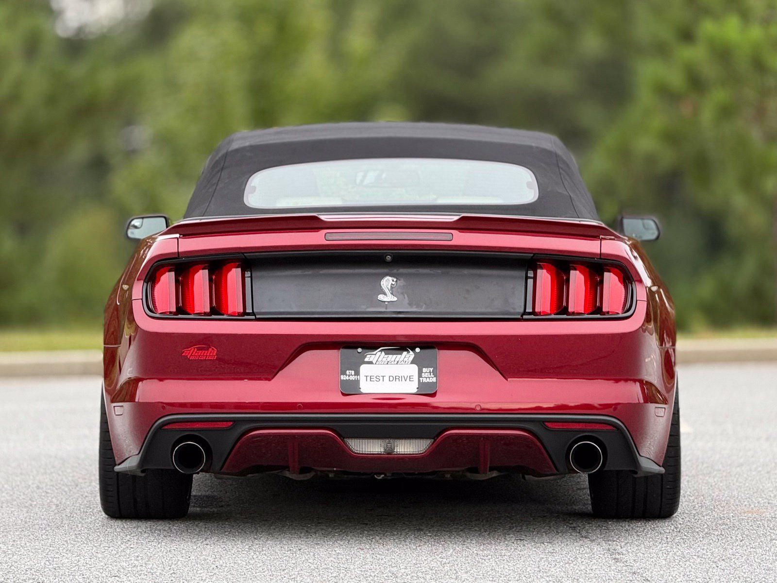 Used 2017 Ford Mustang Premium RWD image 6