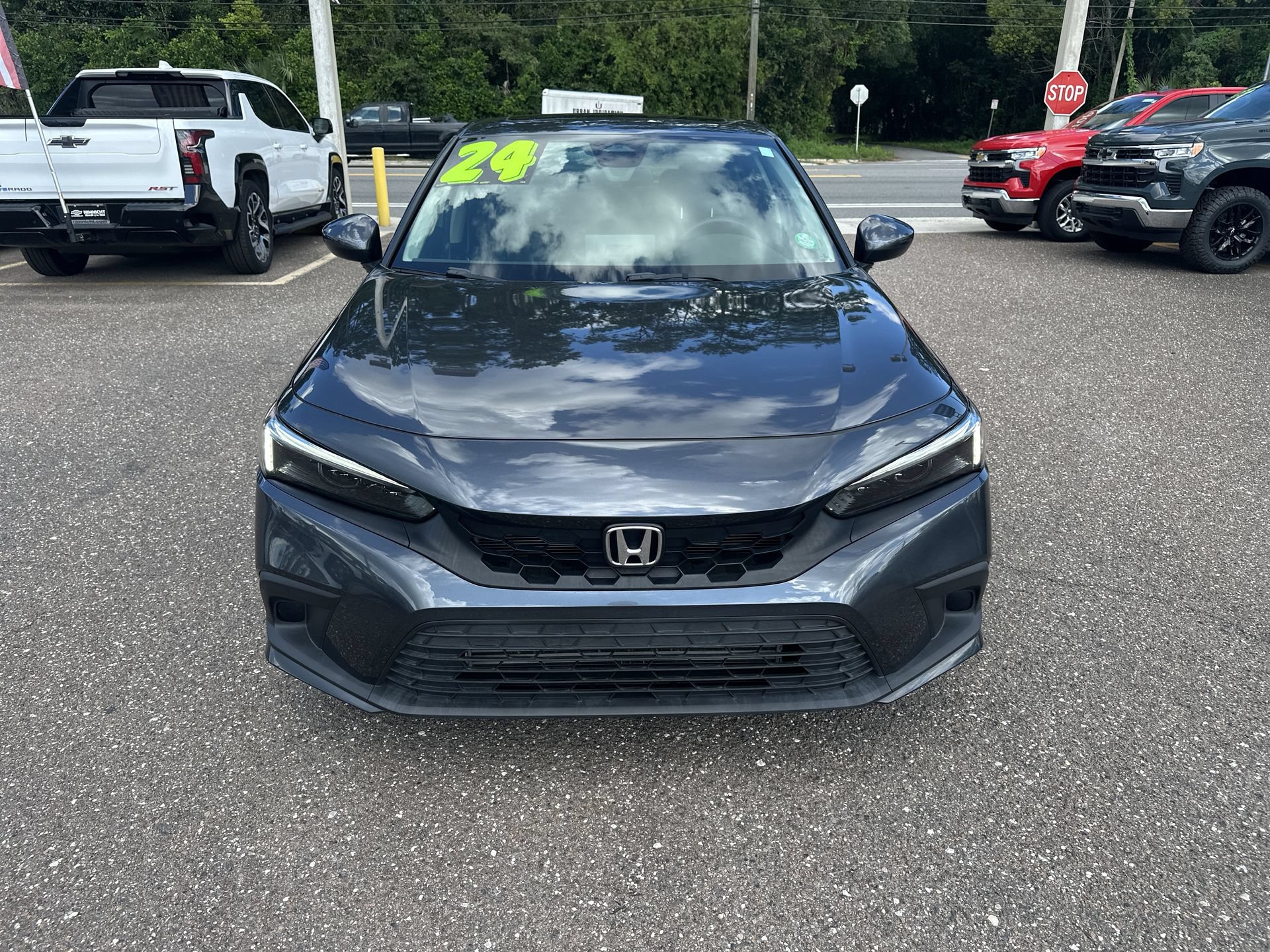 Used 2024 Honda Civic EX-L image 11