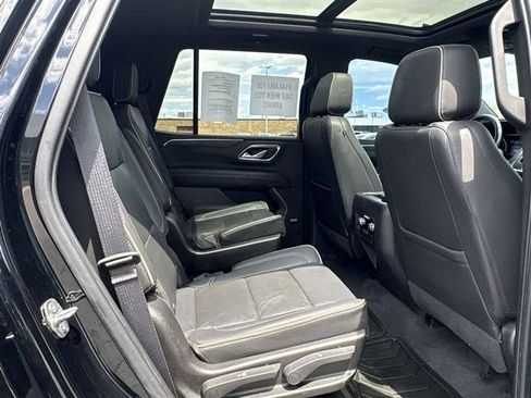 Certified 2021 GMC Yukon SLT w/ SLT Luxury Plus Package AWD/4WD image 26