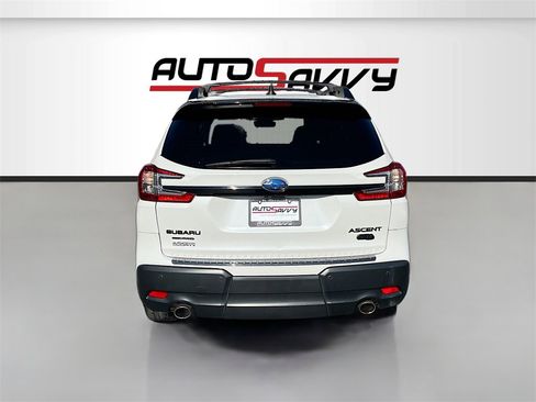 Used 2023 Subaru Ascent Onyx Edition image 6