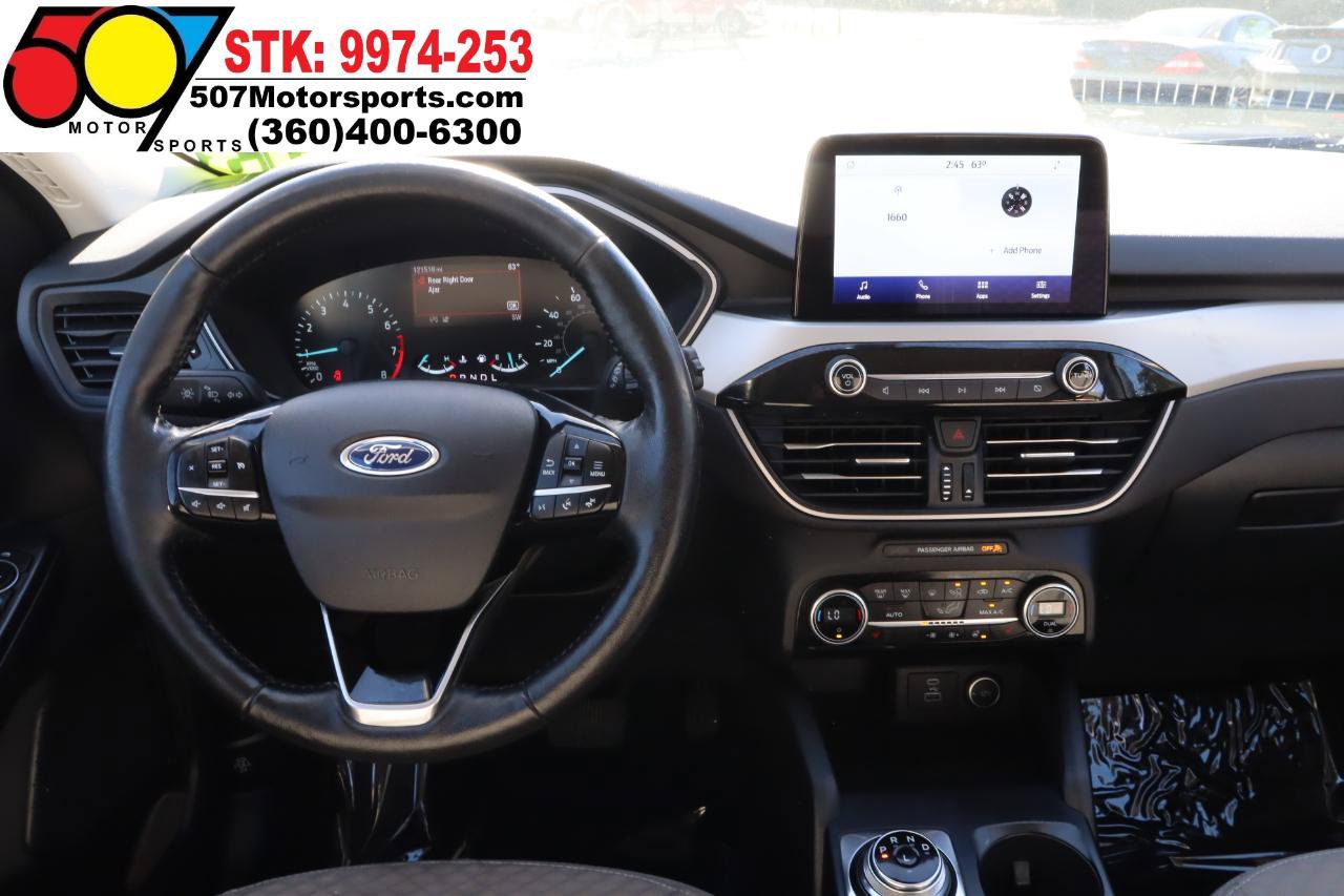 Used 2021 Ford Escape SE w/ SE Sport Appearance Package AWD/4WD image 18