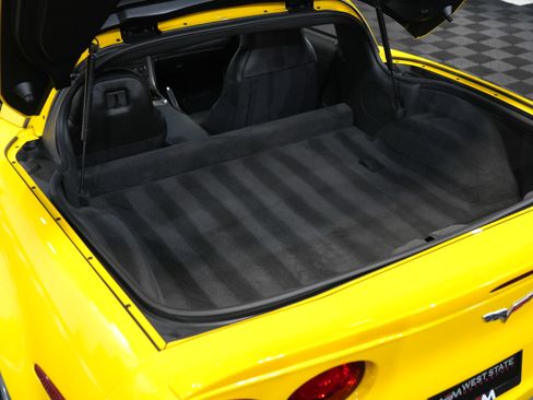 Used 2007 Chevrolet Corvette Z06 w/ Preferred Equipment Group image 41