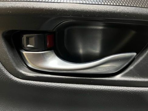 Used 2024 Honda CR-V EX image 10