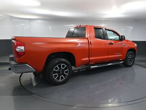 Used 2016 Toyota Tundra SR5 AWD/4WD image 3