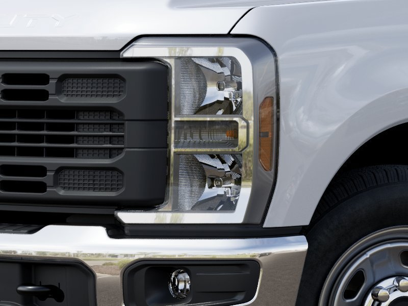New 2027 Ford F350 XL w/ XL Chrome Package RWD image 17