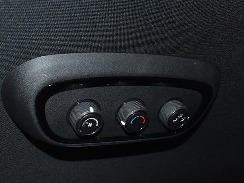 Certified 2024 Dodge Durango SXT image 28