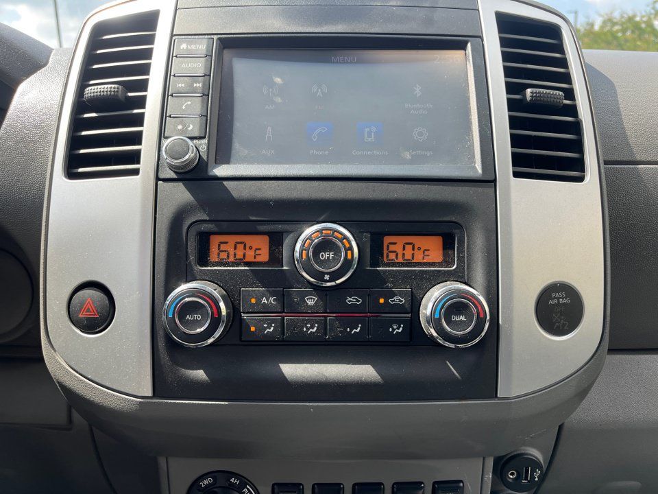 Used 2020 Nissan Frontier SV AWD/4WD image 17