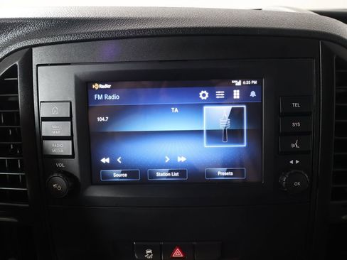 Used 2022 Mercedes-Benz Metris image 29