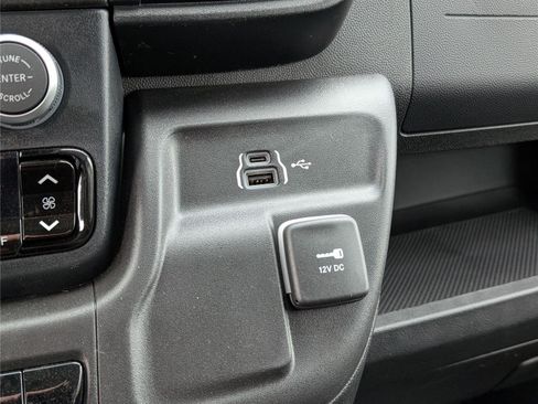 New 2026 RAM ProMaster 1500 w/ Premium Convenience Group FWD image 18