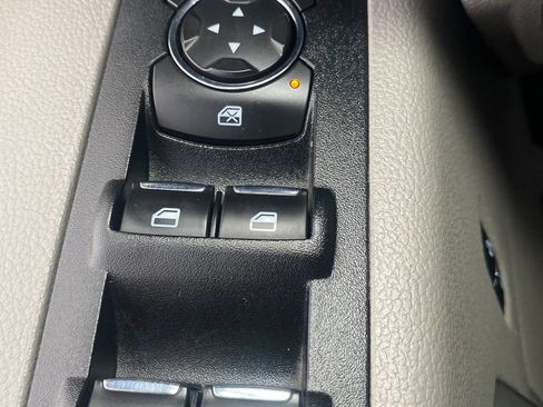 Used 2016 Ford F150 XLT RWD image 26