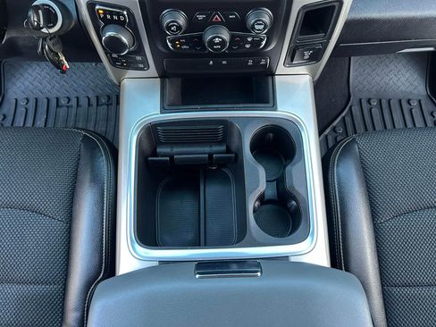 Used 2018 RAM 1500 Lone Star image 26