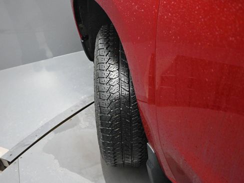 Used 2024 Chevrolet Silverado 1500 LT Trail Boss w/ Convenience Package II image 5