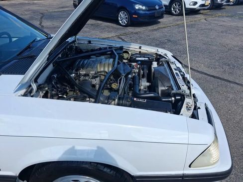 Used 1990 Ford Mustang LX RWD image 10