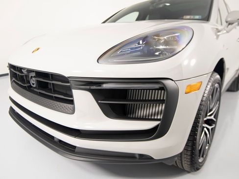 New 2026 Porsche Macan S image 35