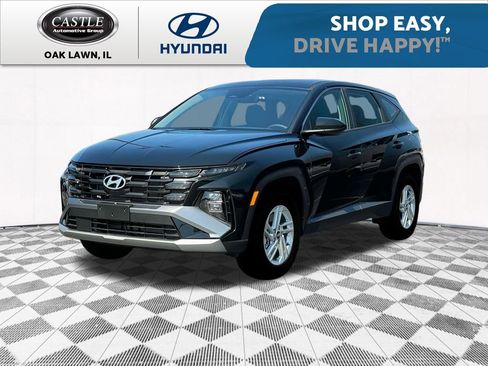 New 2025 Hyundai Tucson SE image 1