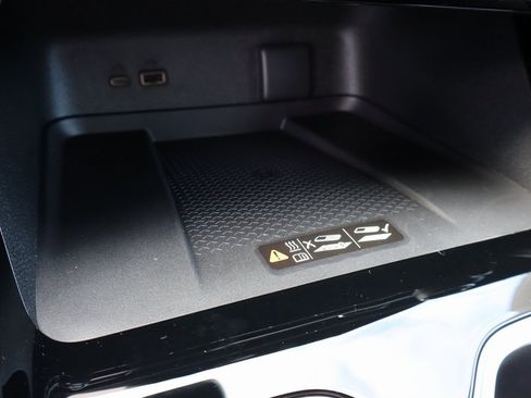 New 2026 Chevrolet Traverse LT w/ Driver Confidence Package image 16