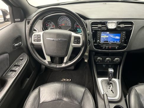 Used 2012 Chrysler 200 S image 12