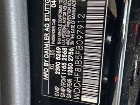 Used 2015 Mercedes-Benz E 350 4MATIC Sedan image 36
