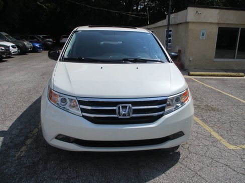 Used 2013 Honda Odyssey Touring image 12