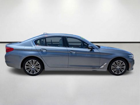Used 2018 BMW 530i RWD image 3