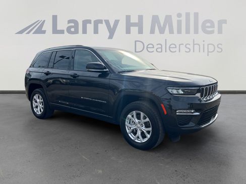 Certified 2024 Jeep Grand Cherokee Limited image 7