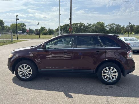 Used 2010 Ford Edge Limited FWD image 8
