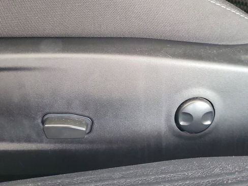 Used 2023 Dodge Challenger R/T image 15