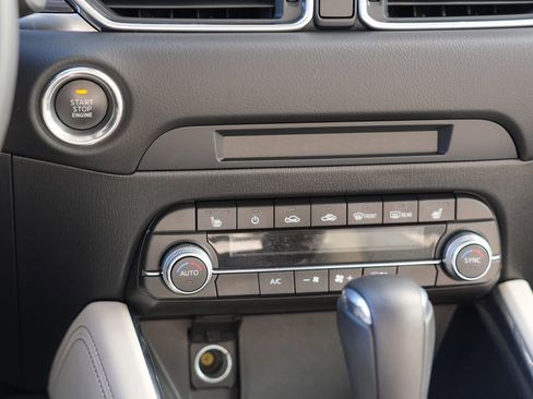 Used 2023 MAZDA CX-5 AWD 2.5 S w/ Premium Package image 25