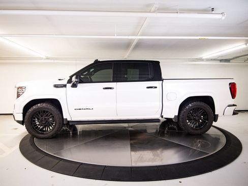 Used 2024 GMC Sierra 1500 Denali Ultimate AWD/4WD image 2