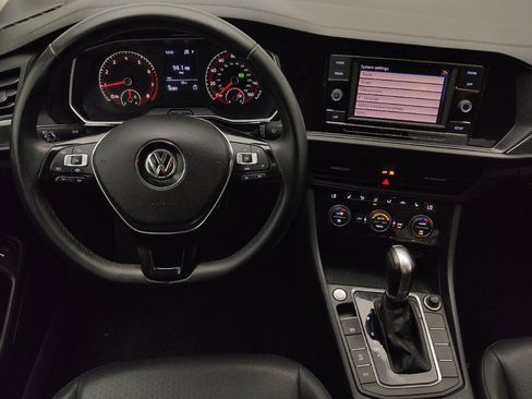 Used 2019 Volkswagen Jetta SE FWD image 22