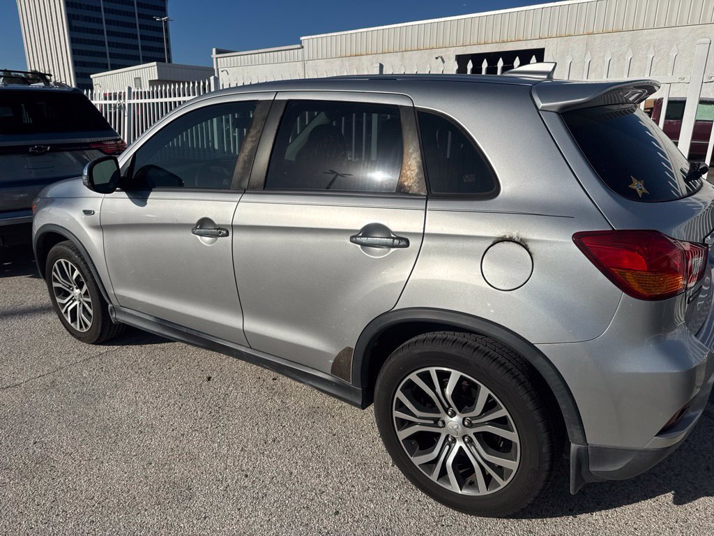 Used 2018 Mitsubishi Outlander Sport ES FWD image 4