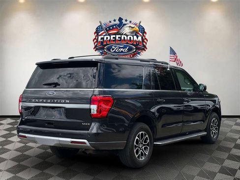 Used 2024 Ford Expedition Max XLT AWD/4WD image 4