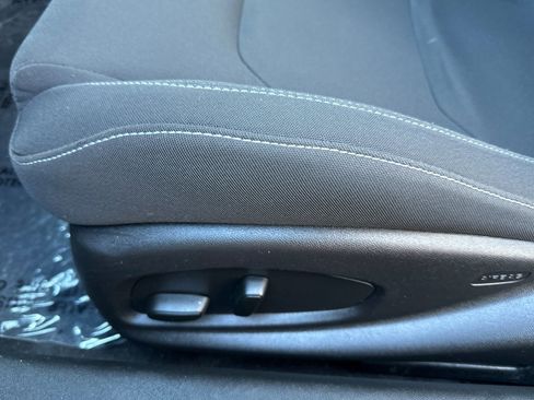 Used 2017 Chevrolet Camaro SS image 13