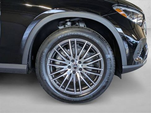 Certified 2026 Mercedes-Benz GLC 300 image 21