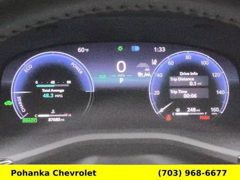 Used 2025 Toyota Camry XSE FWD image 9