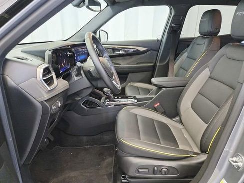 Certified 2025 Chevrolet TrailBlazer ACTIV w/ Convenience Package image 8