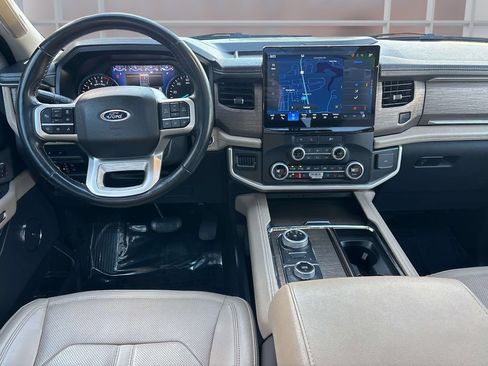 Used 2024 Ford Expedition Max Limited image 17