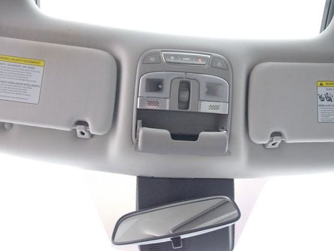 Used 2021 Kia Telluride S image 25