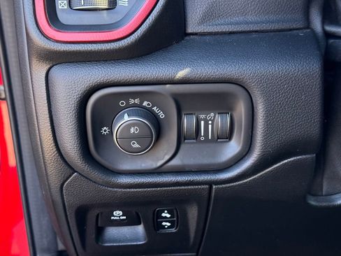 Used 2019 RAM 1500 Rebel w/ Rebel Level 2 Equipment Group AWD/4WD image 19