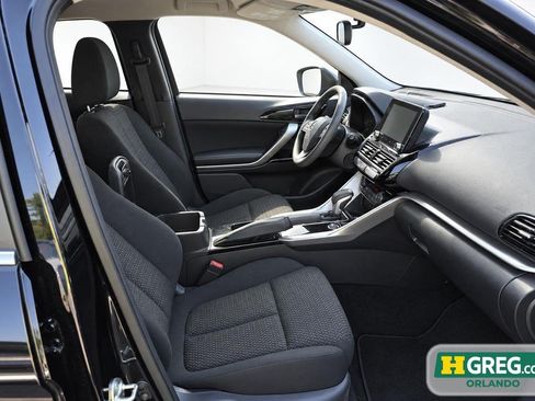 Used 2024 Mitsubishi Eclipse Cross LE AWD/4WD image 11