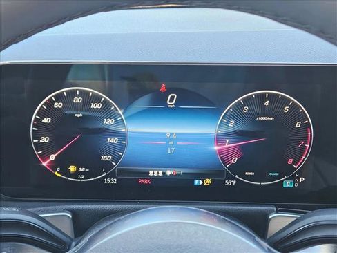 New 2026 Mercedes-Benz GLB 250 4MATIC image 10