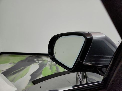 Used 2014 Mercedes-Benz S 550 Sedan image 16