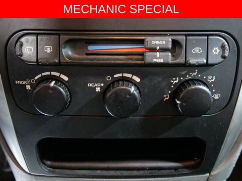 Used 2007 Dodge Caravan SXT w/ Popular Equipment Group I image 7