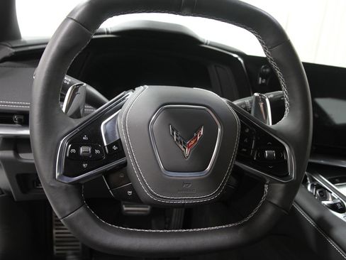 Used 2025 Chevrolet Corvette Stingray Preferred Cpe w/ 2LT image 8